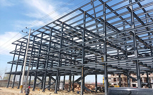 灵台灵台钢结构厂房屋面选材指南:确保性能与经济性的完美结合 灵台灵台钢结构厂房屋面选材指南:确保性能与经济性的完美结合